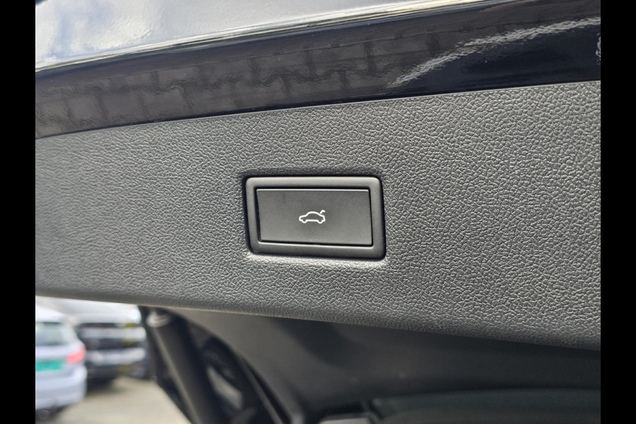 Ford Explorer Premium Extended Range AWD 77 kWh 340pk | Driver Assistance Pack | Wegklapbare Trekhaak | Warmtepomp