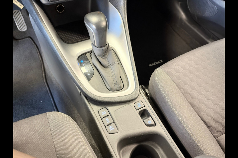 Mazda 2 Hybrid 1.5 Pure AUTOMAAT ADAPTIVE CRUISE CLIMATE CONTROL NAVI VIA CARPLAY LANE ASSIST