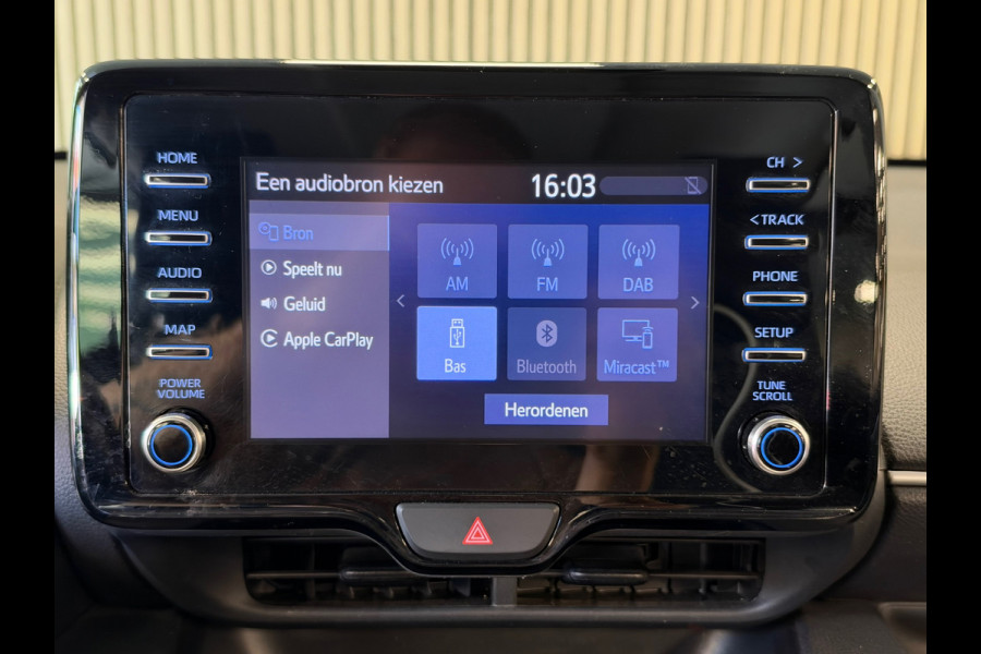 Mazda 2 Hybrid 1.5 Pure AUTOMAAT ADAPTIVE CRUISE CLIMATE CONTROL NAVI VIA CARPLAY LANE ASSIST