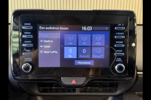 Mazda 2 Hybrid 1.5 Pure AUTOMAAT ADAPTIVE CRUISE CLIMATE CONTROL NAVI VIA CARPLAY LANE ASSIST