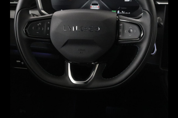 Lynk & Co 1 1.5 | SOH 95% | Pano.Dak | Stoelverwarming | Infinity Sound | 360 Camera |