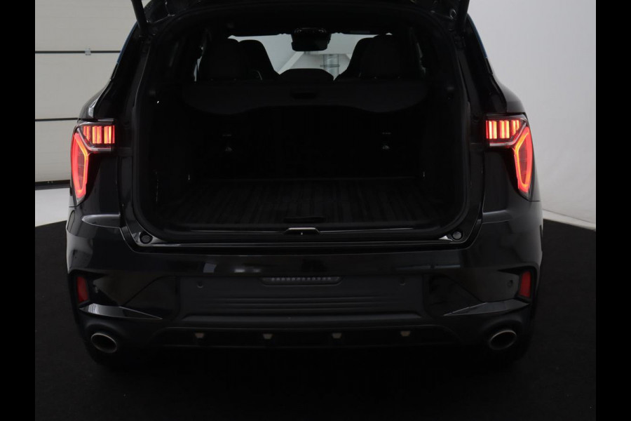 Lynk & Co 1 1.5 | SOH 95% | Pano.Dak | Stoelverwarming | Infinity Sound | 360 Camera |