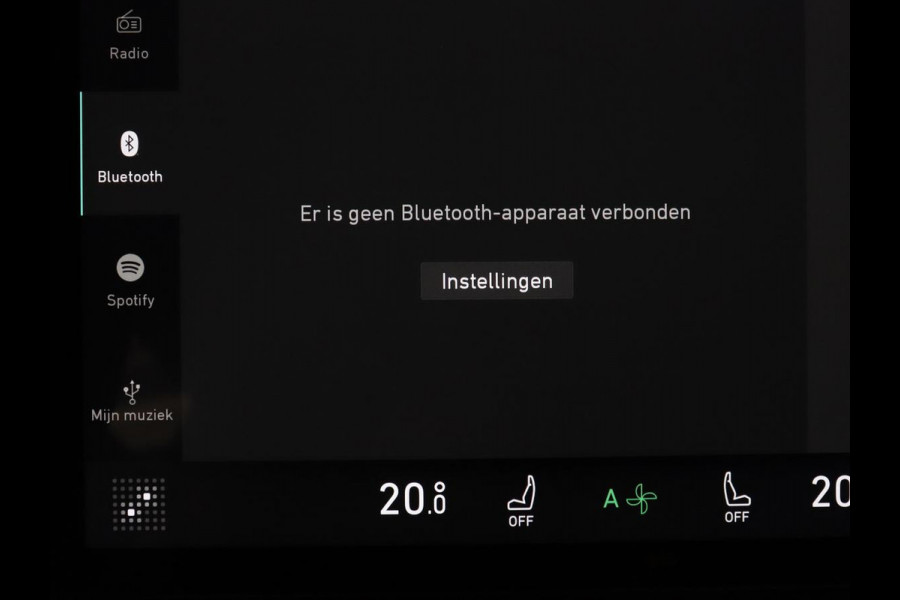Lynk & Co 1 1.5 | SOH 95% | Pano.Dak | Stoelverwarming | Infinity Sound | 360 Camera |