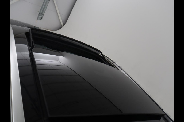 Volvo V60 2.0 T6 AWD Inscription 310PK Inscription | Bowers & Wilkins | Panoramadak | Head Up | Trekhaak | LED | Stoelverwarming | Stoelkoeling | Adaptive cruise | 360 camera | Memory |