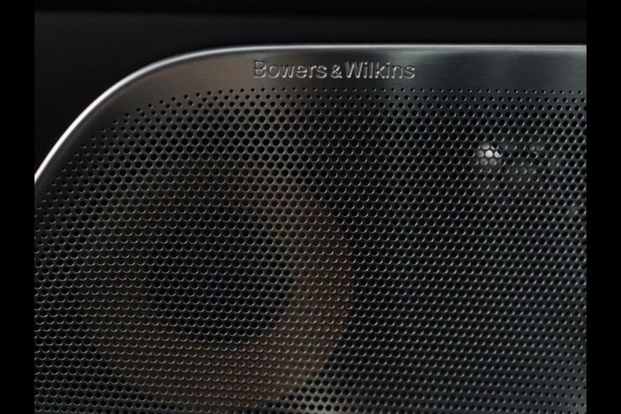 Volvo V60 2.0 T6 AWD Inscription 310PK Inscription | Bowers & Wilkins | Panoramadak | Head Up | Trekhaak | LED | Stoelverwarming | Stoelkoeling | Adaptive cruise | 360 camera | Memory |
