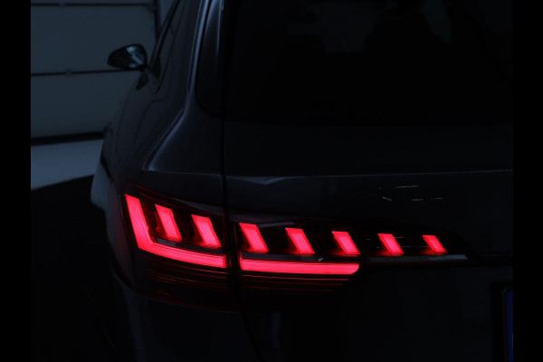 Audi A4 Avant 35 TFSI S edition Competition | Adaptive cruise | Half Leder | Park assist | Carplay | Full LED | Virtual Dashboard | Climate control |