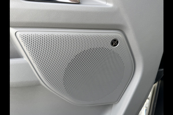 Ford E-Transit Cust. 340 L2H1 Limited 71 kWh 218 PK | 360 Camera | B&O Audio | Adaptieve Cruise | Direct leverbaar!