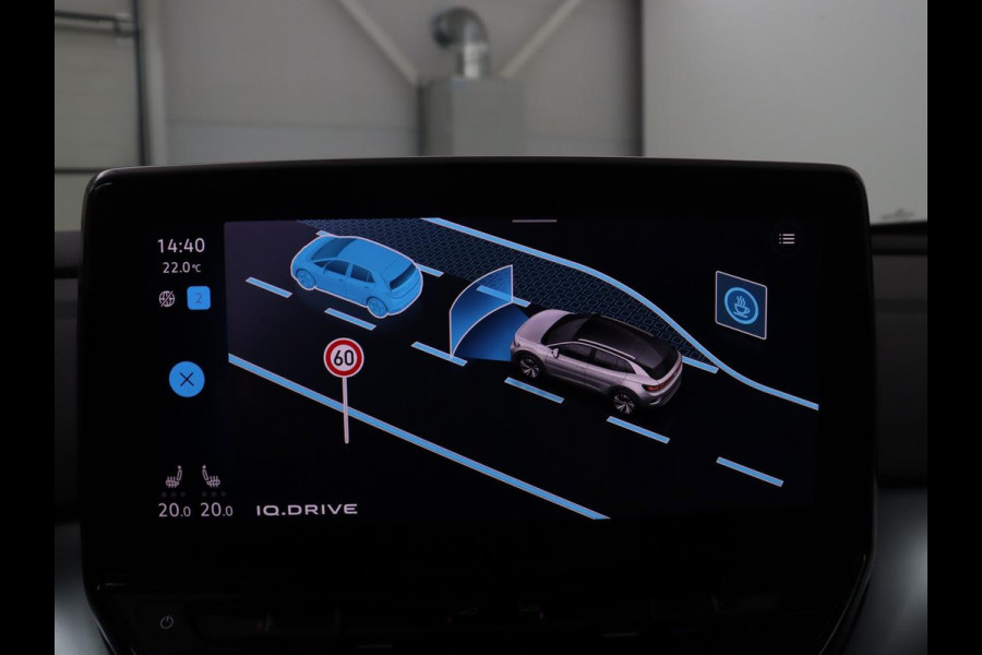 Volkswagen ID.4 First 77 kWh SOG 89,3% | Trekhaak | Camera | LED | Stoelverwarming | Apple Carplay |