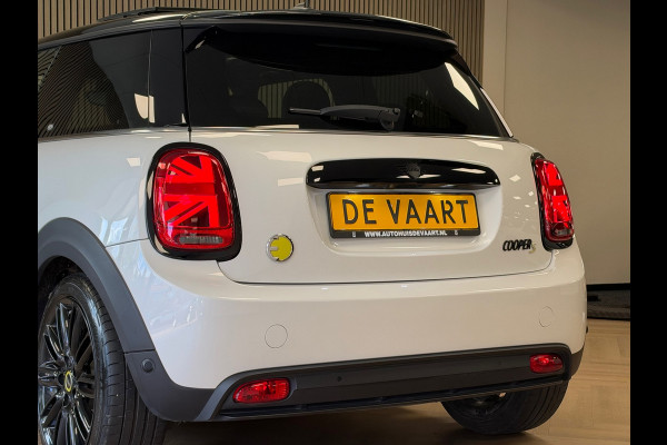 MINI Electric Mini Cooper SE Yours 33 kWh 98% SOH PANO NAVI LED CAMERA CARPLAY CLIMATE CRUISE CONTROL