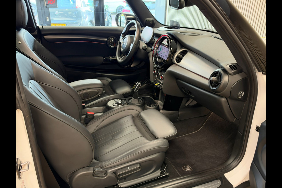 MINI Electric Mini Cooper SE Yours 33 kWh 98% SOH PANO NAVI LED CAMERA CARPLAY CLIMATE CRUISE CONTROL