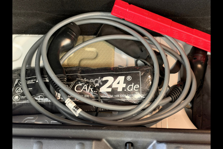 MINI Electric Mini Cooper SE Yours 33 kWh 98% SOH PANO NAVI LED CAMERA CARPLAY CLIMATE CRUISE CONTROL