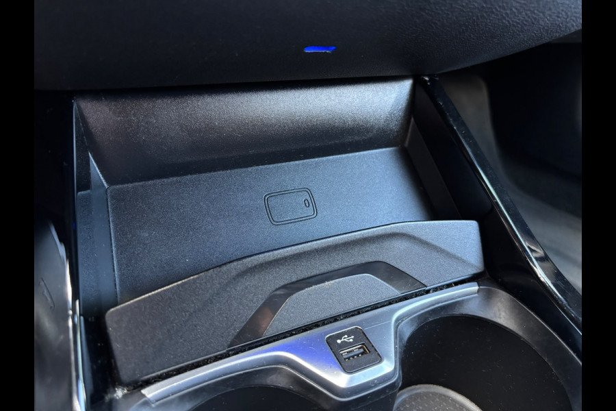 BMW 1-serie 118d High Executive | M Pakket | Shadow Line | Apple Carplay | Achterruitrijcamera