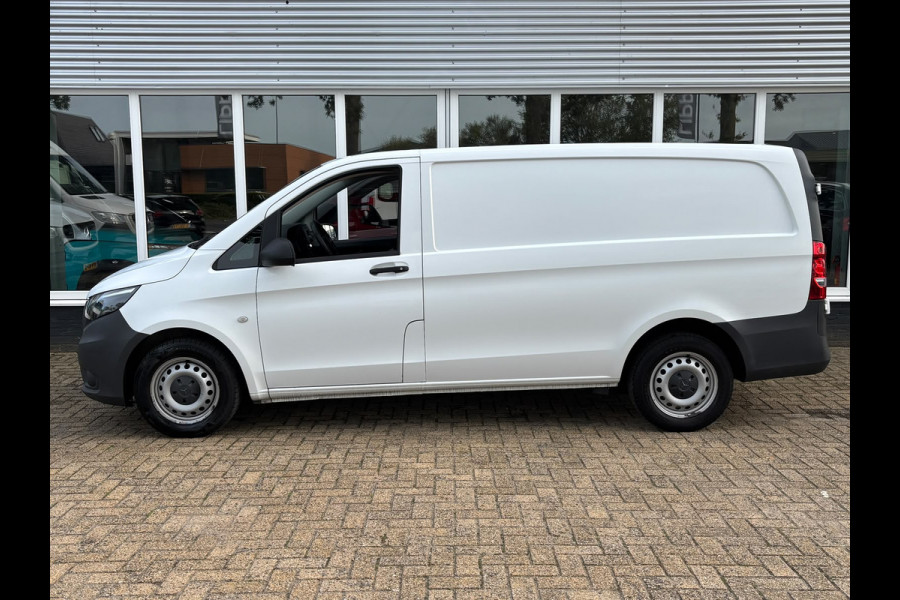 Mercedes-Benz Vito 111 CDI Lang | Trekhaak | 3 Zitplaatsen | Bluetooth | Airco