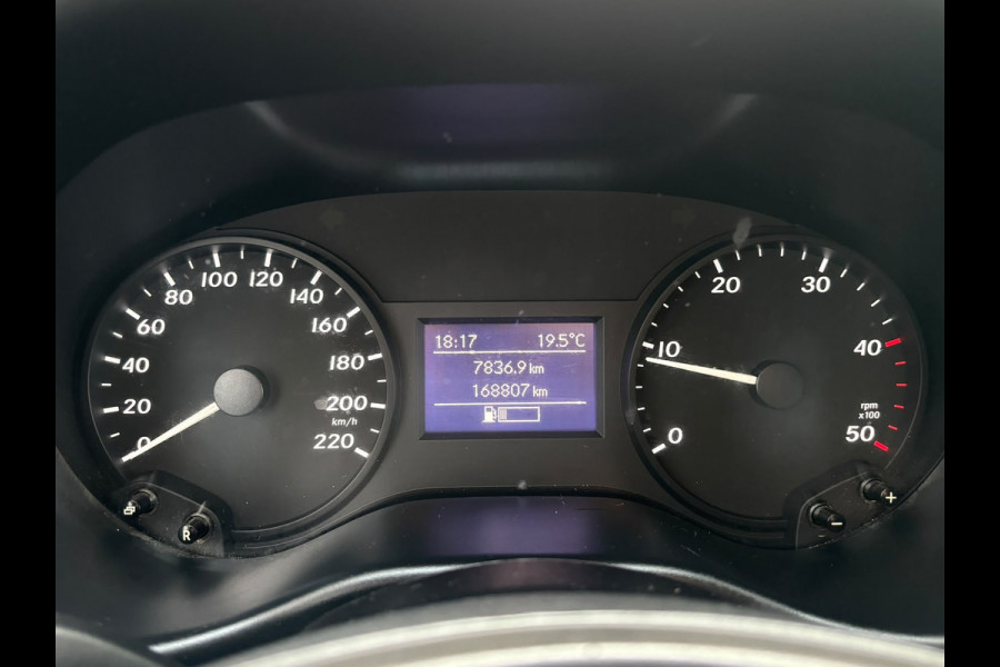 Mercedes-Benz Vito 111 CDI Lang | Trekhaak | 3 Zitplaatsen | Bluetooth | Airco