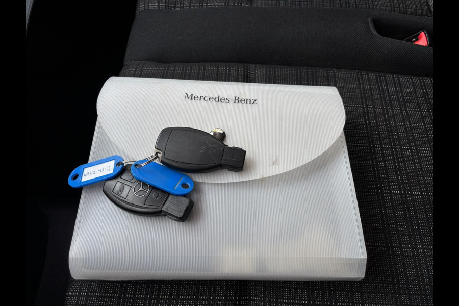 Mercedes-Benz Vito 111 CDI Lang | Trekhaak | 3 Zitplaatsen | Bluetooth | Airco