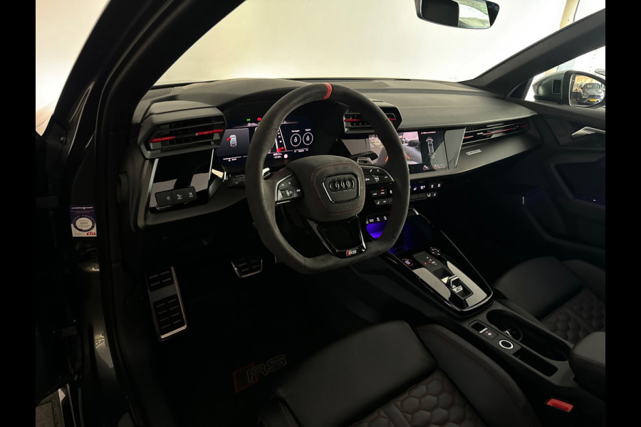 Audi RS3 Sportback 2.5 TFSI quattro Pano|Memory|HuD|B&O|Keyless