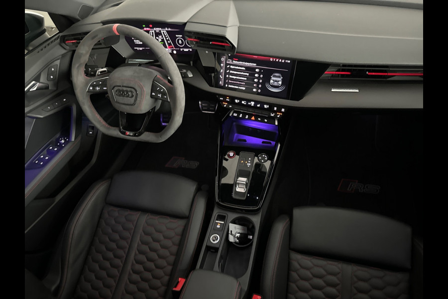 Audi RS3 Sportback 2.5 TFSI quattro Pano|Memory|HuD|B&O|Keyless