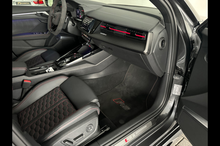 Audi RS3 Sportback 2.5 TFSI quattro Pano|Memory|HuD|B&O|Keyless