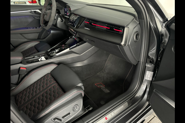Audi RS3 Sportback 2.5 TFSI quattro Pano|Memory|HuD|B&O|Keyless