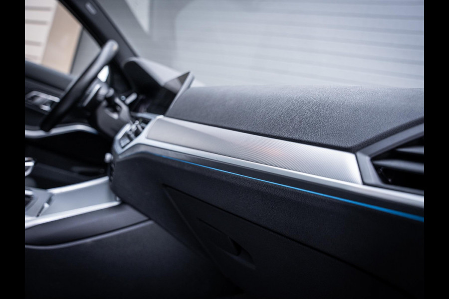 BMW 3 Serie Touring 320e High Executive M-Sport l Pano l ACC | Trekhaak l 360cam l ACC