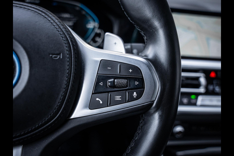 BMW 3 Serie Touring 320e High Executive M-Sport l Pano l ACC | Trekhaak l 360cam l ACC