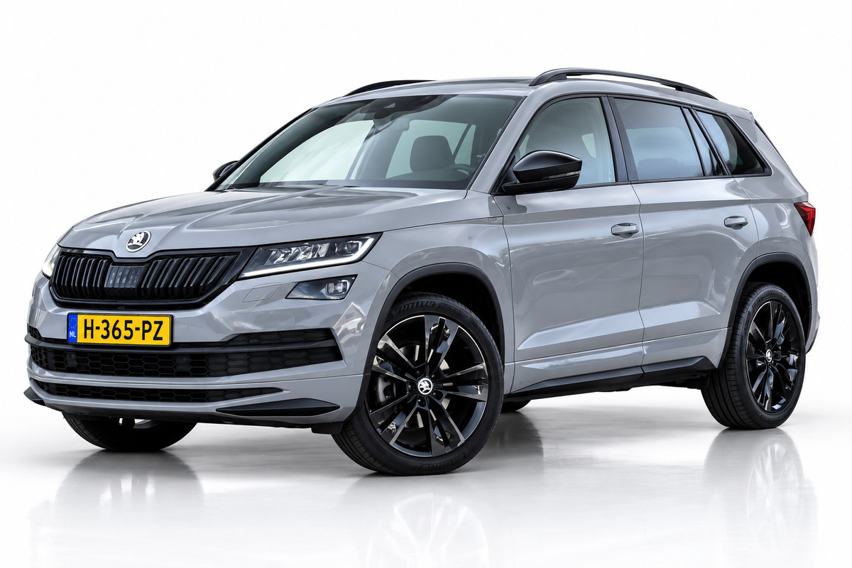 Škoda Karoq 1.5 TSI ACT Sportline | NAP | CAMERA | STOELVERWARMING | APPLE CARPLAY | ANDROID AUTO