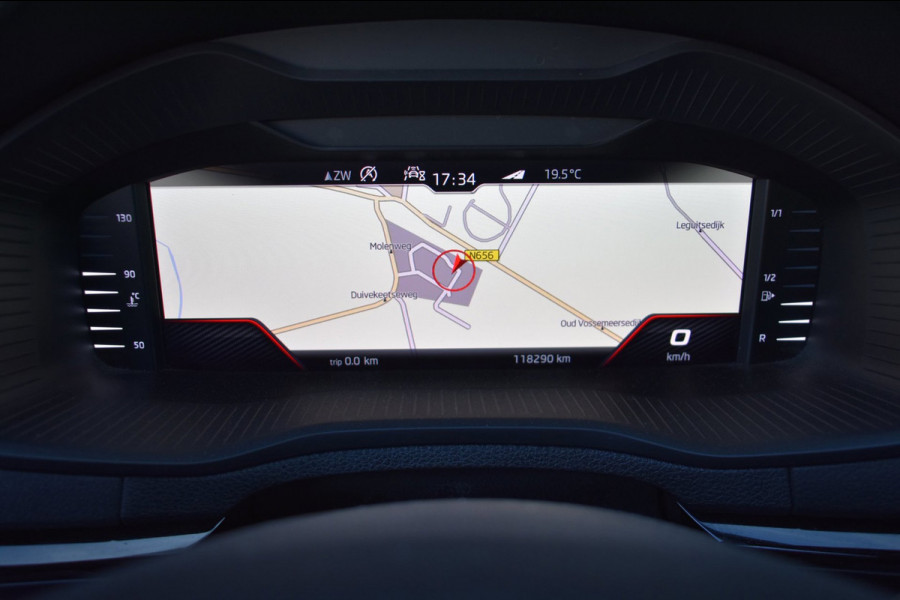 Škoda Karoq 1.5 TSI ACT Sportline | NAP | CAMERA | STOELVERWARMING | APPLE CARPLAY | ANDROID AUTO