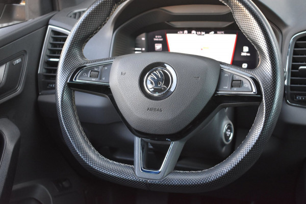 Škoda Karoq 1.5 TSI ACT Sportline | NAP | CAMERA | STOELVERWARMING | APPLE CARPLAY | ANDROID AUTO