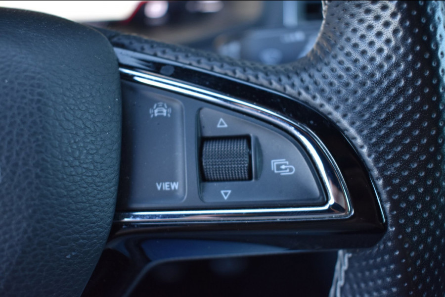 Škoda Karoq 1.5 TSI ACT Sportline | NAP | CAMERA | STOELVERWARMING | APPLE CARPLAY | ANDROID AUTO
