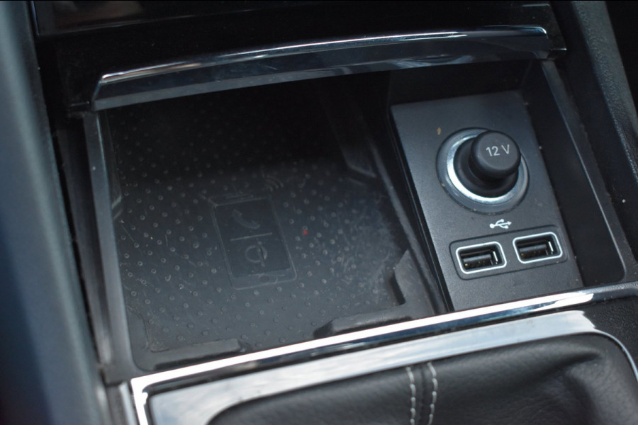 Škoda Karoq 1.5 TSI ACT Sportline | NAP | CAMERA | STOELVERWARMING | APPLE CARPLAY | ANDROID AUTO