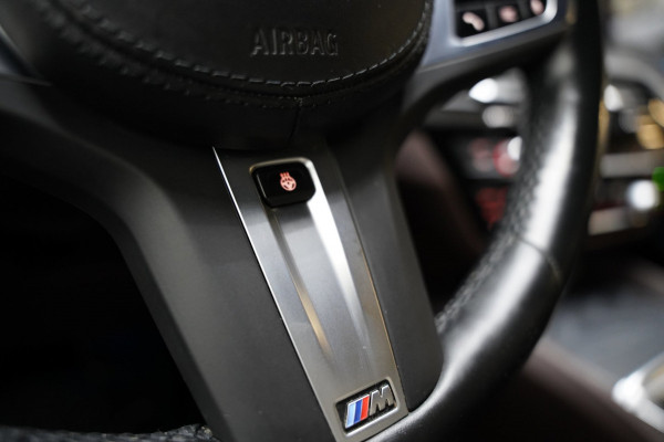 BMW 5 Serie Touring 530e M SPORT PANO LASER SFEER H&K HUD