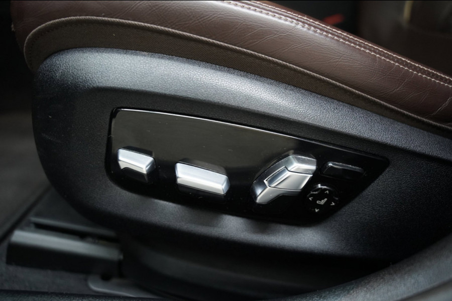 BMW 5 Serie Touring 530e M SPORT PANO LASER SFEER H&K HUD