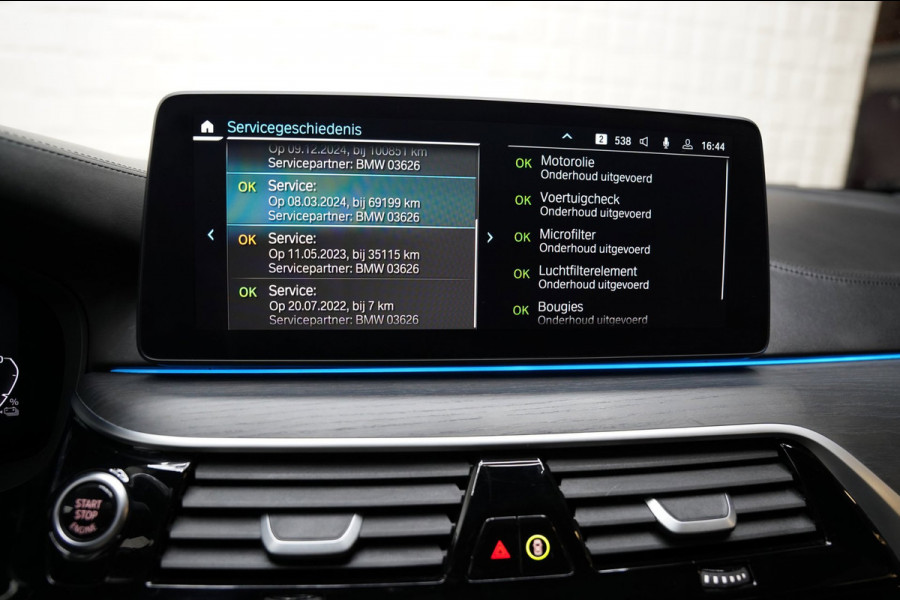 BMW 5 Serie Touring 530e M SPORT PANO LASER SFEER H&K HUD