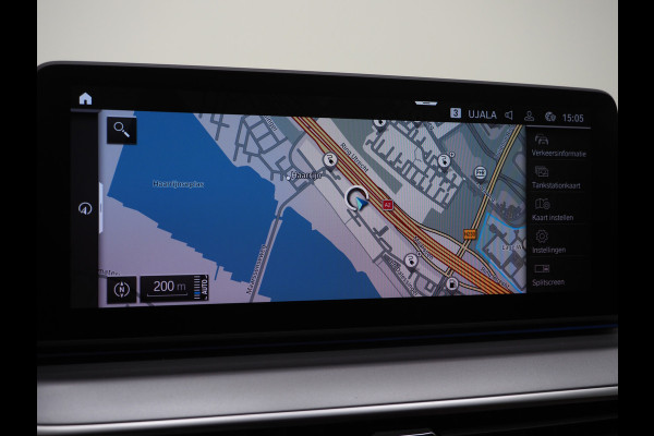 BMW 5 Serie Touring 520e | Leder | HUD | Keyless | 360 | Sfeerlicht | Dodehoek | Stoelverwarming | Carplay