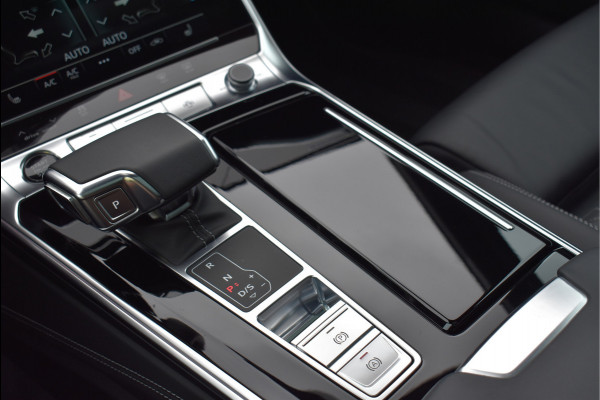 Audi A6 Avant 55 TFSI e Quattro Porsche Krijt Grijs Exclusive S-Line Competition 367 Pk Pano RS-Stoel Soft-Close S6 21 Inch