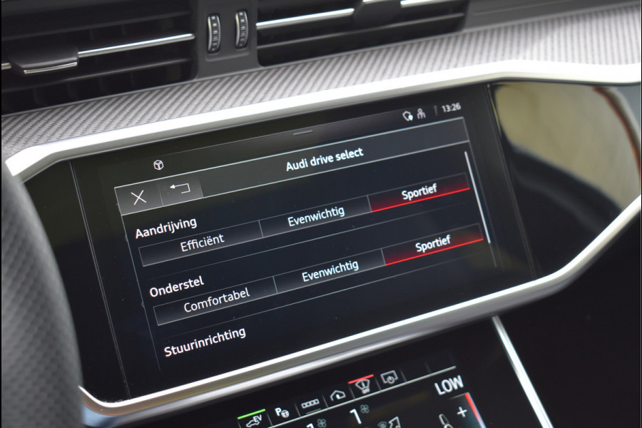 Audi A6 Avant 55 TFSI e Quattro Porsche Krijt Grijs Exclusive S-Line Competition 367 Pk Pano RS-Stoel Soft-Close S6 21 Inch