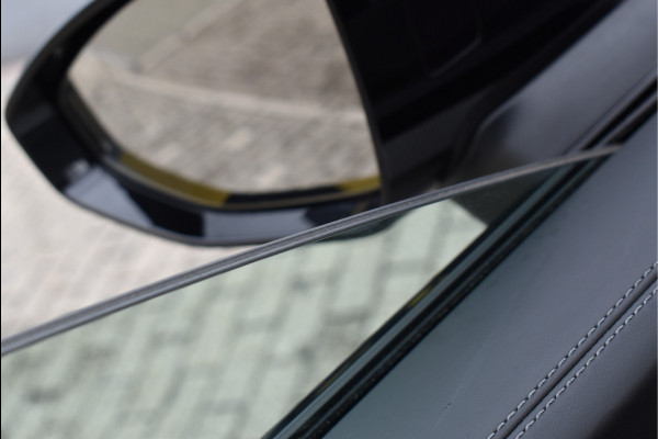 Audi A6 Avant 55 TFSI e Quattro Porsche Krijt Grijs Exclusive S-Line Competition 367 Pk Pano RS-Stoel Soft-Close S6 21 Inch
