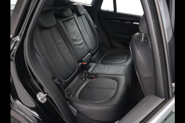 BMW X1 xDrive25e 220 PK BUSINESS EDITION + TREKHAAK | HEAD-UP | SFEERVERL. | CAMERA | STOELVERW.