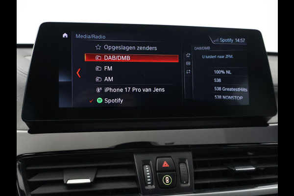 BMW X1 xDrive25e 220 PK BUSINESS EDITION + TREKHAAK | HEAD-UP | SFEERVERL. | CAMERA | STOELVERW.