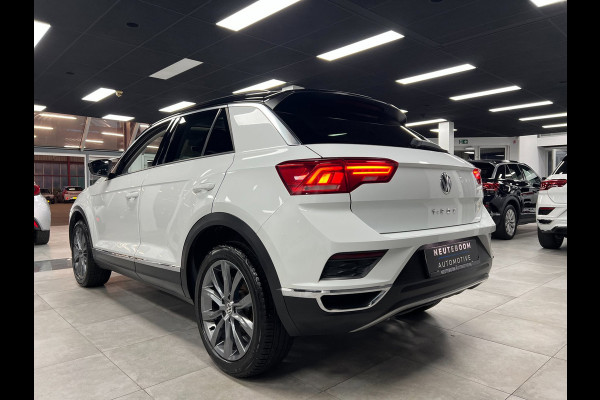Volkswagen T-Roc 1.5 TSI | ACC | Camera | Pano | Virtual