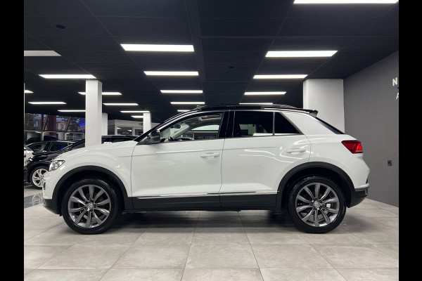 Volkswagen T-Roc 1.5 TSI | ACC | Camera | Pano | Virtual
