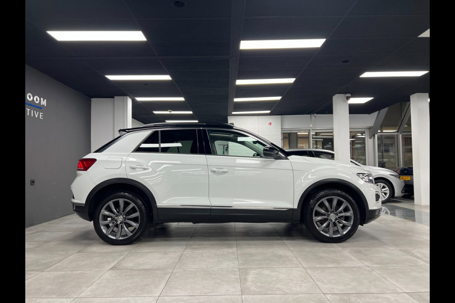 Volkswagen T-Roc 1.5 TSI | ACC | Camera | Pano | Virtual