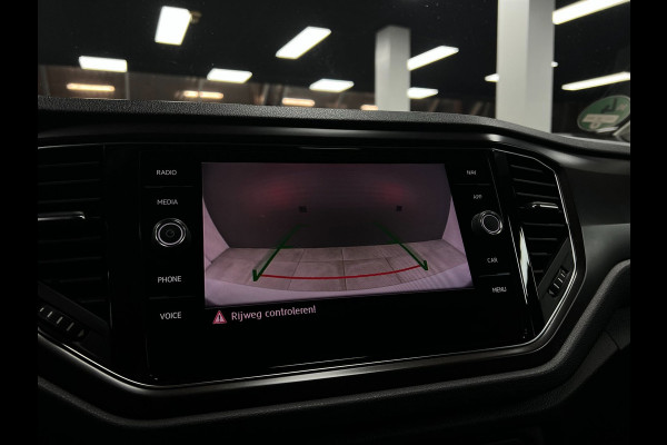 Volkswagen T-Roc 1.5 TSI | ACC | Camera | Pano | Virtual
