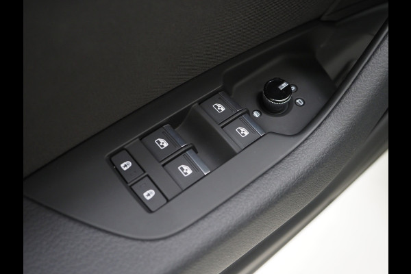 Audi A6 Avant 50 TFSI e quattro | Adaptive Cruise | Climate | PDC| LED | Carplay | DAB | Donkere Hemel