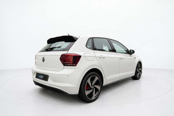 Volkswagen Polo 2.0 TSI GTI VIRTUAL KEYLESS BEATS CAMERA