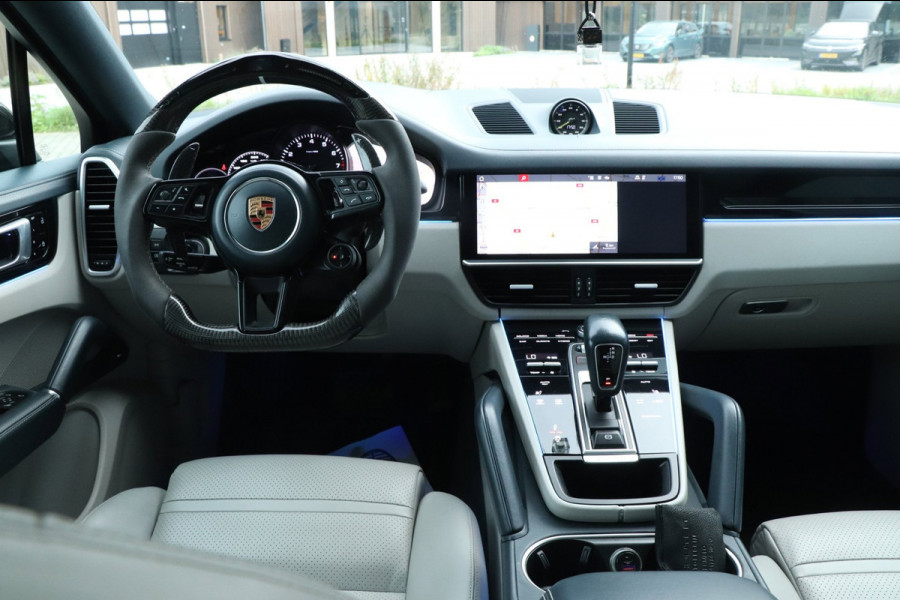 Porsche Cayenne Coupé 3.0 E-Hybrid | Sport Chrono | ACC | Bose | Sterrenhemel!