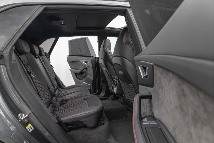 Audi RSQ8 4.0 TFSI 600pk Quattro Keramisch Dynamic+ Standkachel HuD B&O Trekhaak