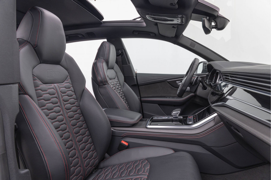 Audi RSQ8 4.0 TFSI 600pk Quattro Keramisch Dynamic+ Standkachel HuD B&O Trekhaak