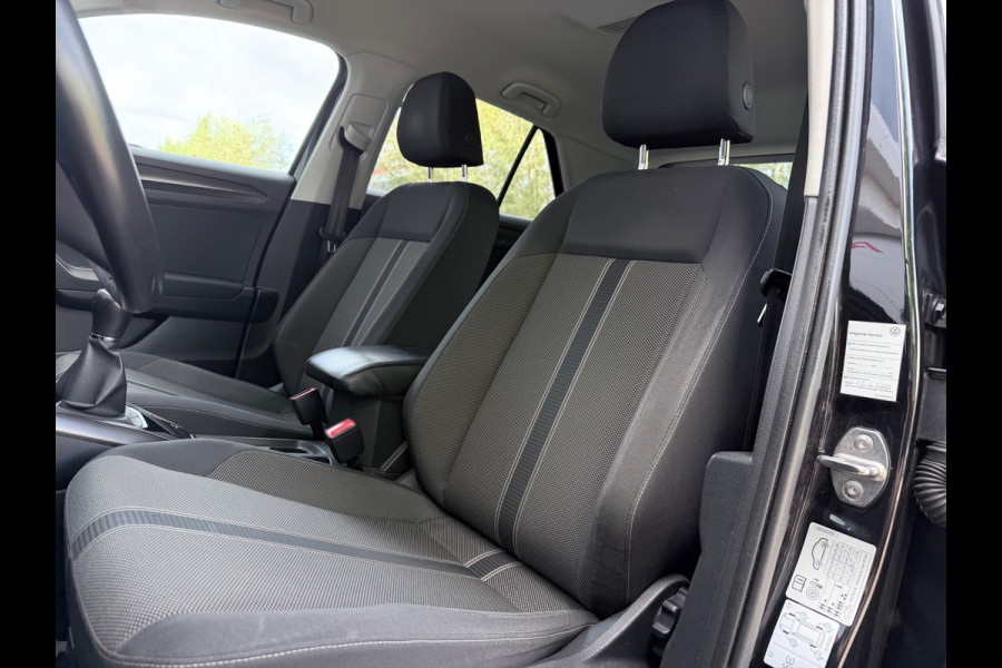 Volkswagen T-Roc 1.5 TSI Style AppleCarPlay/Acc