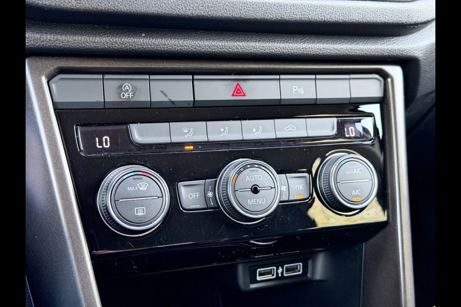 Volkswagen T-Roc 1.5 TSI Style AppleCarPlay/Acc